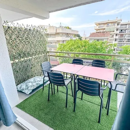 Apartamento Tropical. *